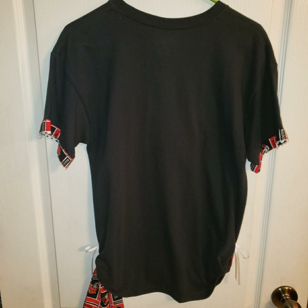 NWOT Georgia Bulldogs Shirt w Hair Tie - Picture 6 of 6